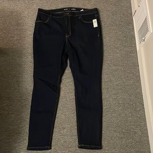 NWT Old Navy skinny jeans